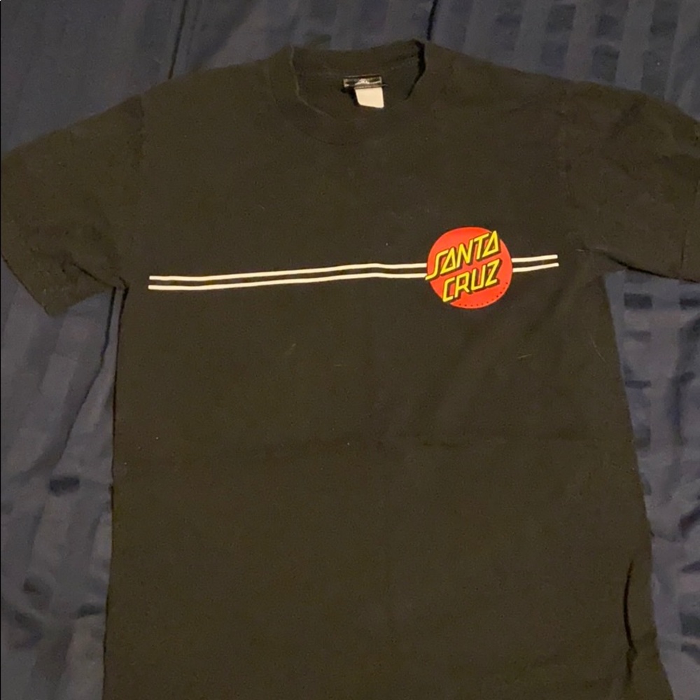 black classic santa cruz shirt